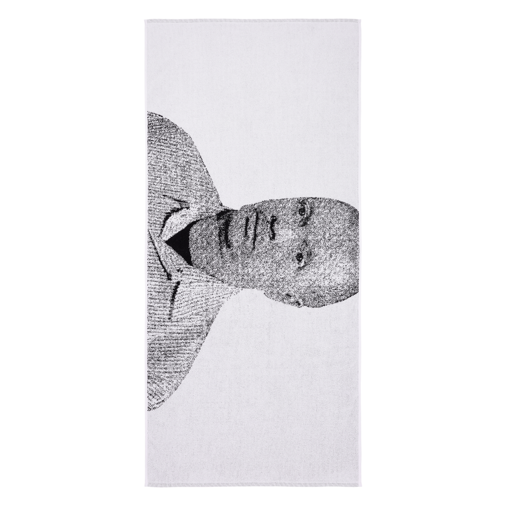 Tonni Towel