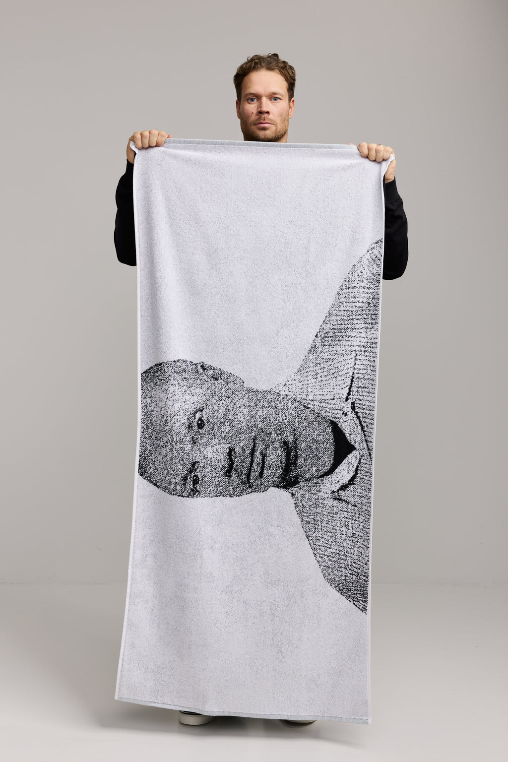 Tonni Towel