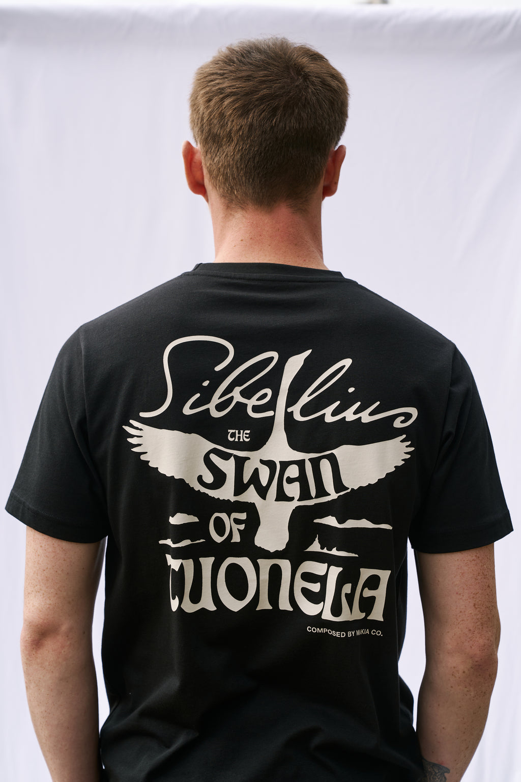 Swan of Tuonela t-paita